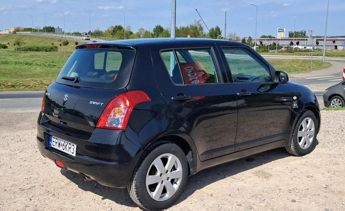 Suzuki Swift cena 16900 przebieg: 180000, rok produkcji 2009 z Opole Lubelskie małe 92